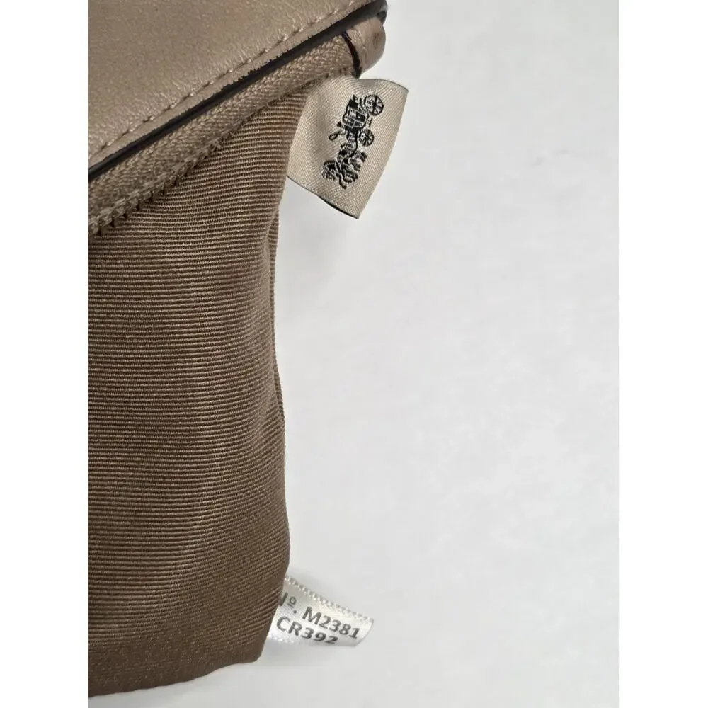 Coach CR392 Large Corner Zip Wristlet Taupe Smooth Leather *